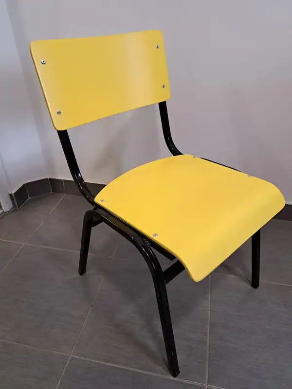 20230125_135328 Školska stolica MOBEX S2 H36