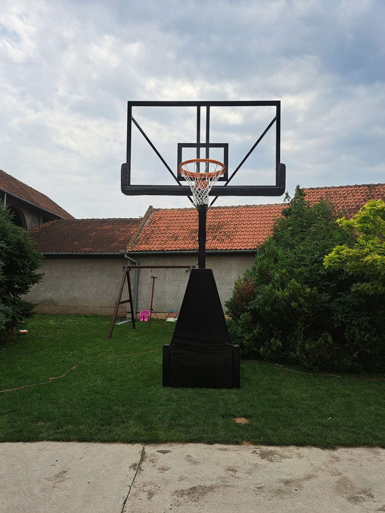 Košarkaška konstrukcija PK0 postavljena u Sivcu.