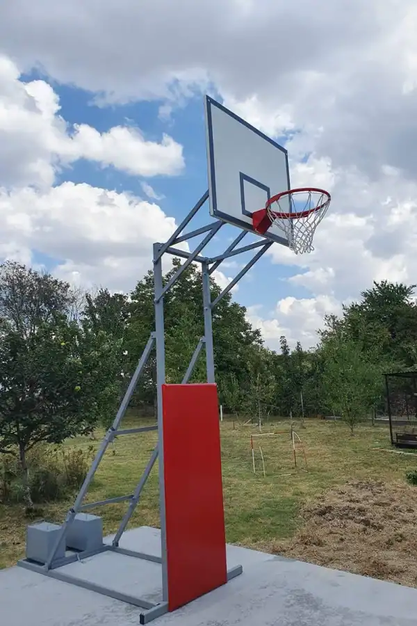 Mobilna košarkaška konstrukcija MK1