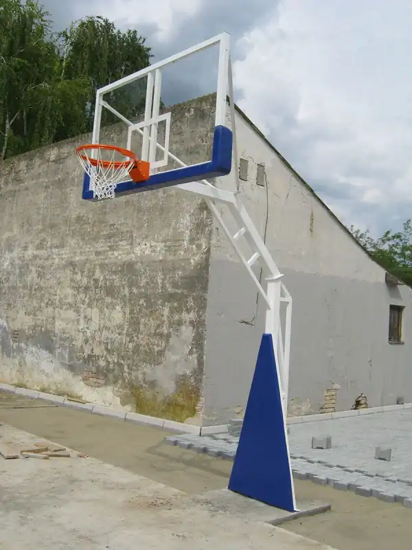 Dvorišna košarkaška konstrukcija DK2