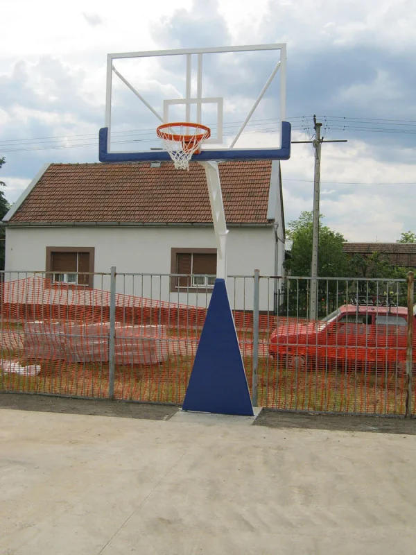 Dvorišna košarkaška konstrukcija DK2