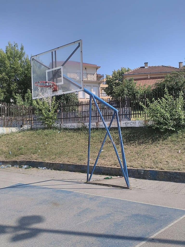 Rekonstrukcija košarkaških konstrukcija OŠ Karađorđe Topola