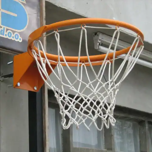 Dvorišna košarkaška konstrukcija DK1