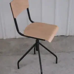 Radna stolica R1