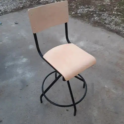 Radna stolica R2
